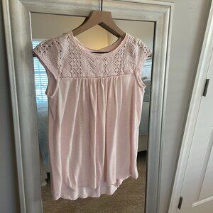 Merona Women's Light Pink Flowy Eyelet Lace Cap Sleeve Top Blouse Size XS